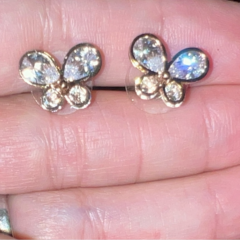 new women’s 4cm butterfly hollow earrings hypoallergenic brass